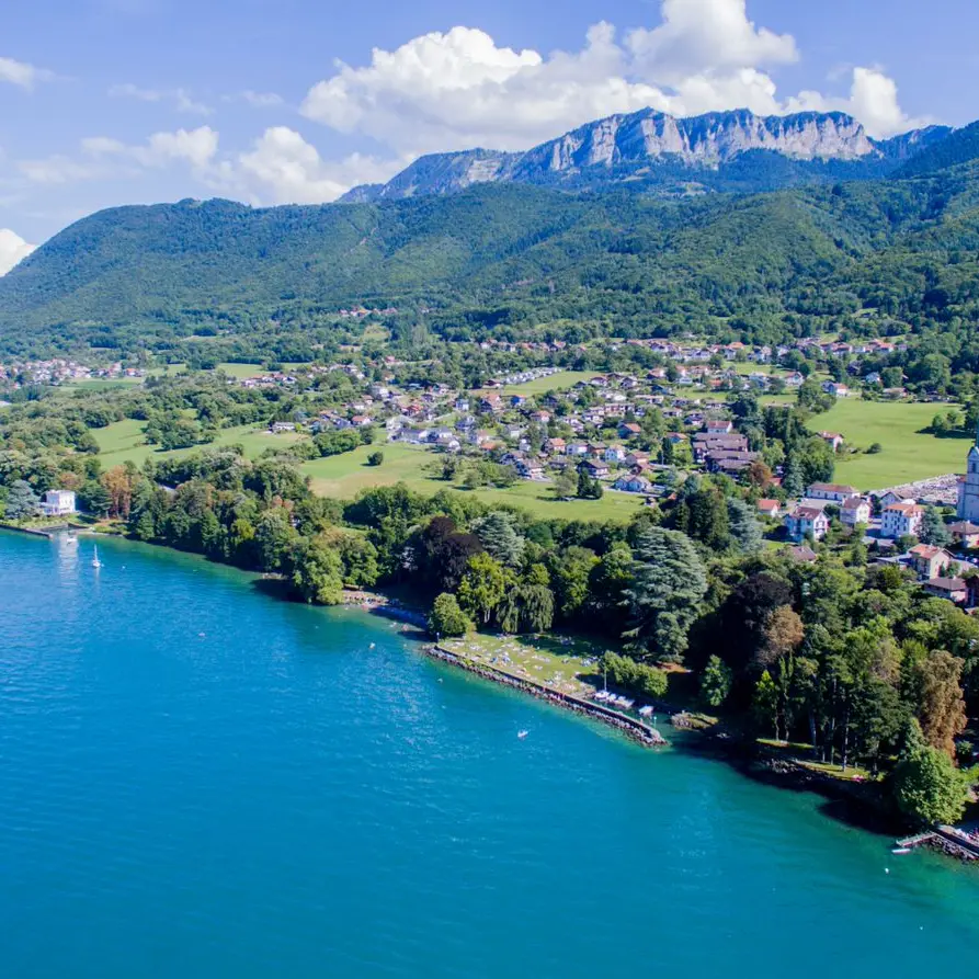Vue sur Lugrin et les Mémises