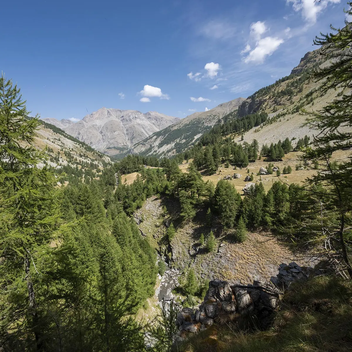 Tour de la Pierre Eclatée