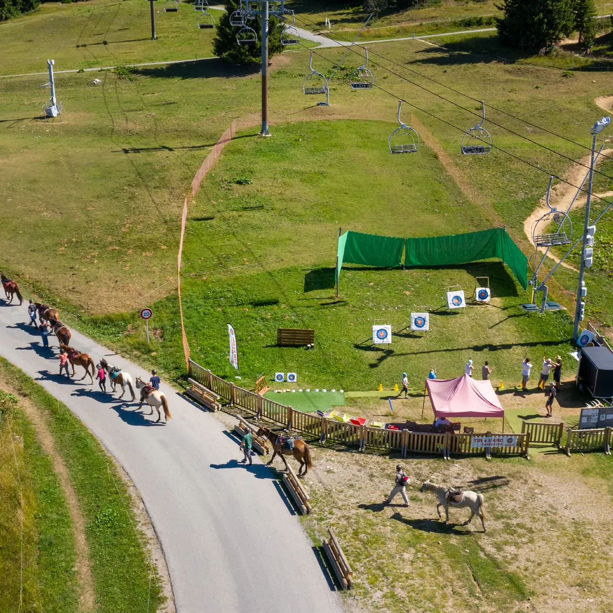 Balade à cheval ou poney aux Saisies