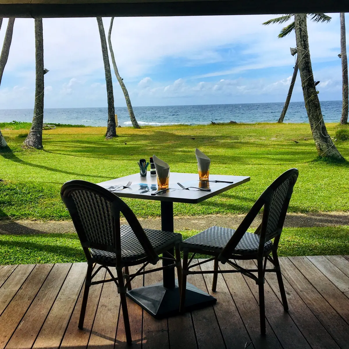 déjeuner, vue sur mer, Koulnoué Village, Hyehen