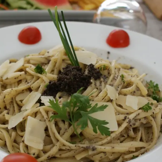 Restaurant Port St Pierre Plage