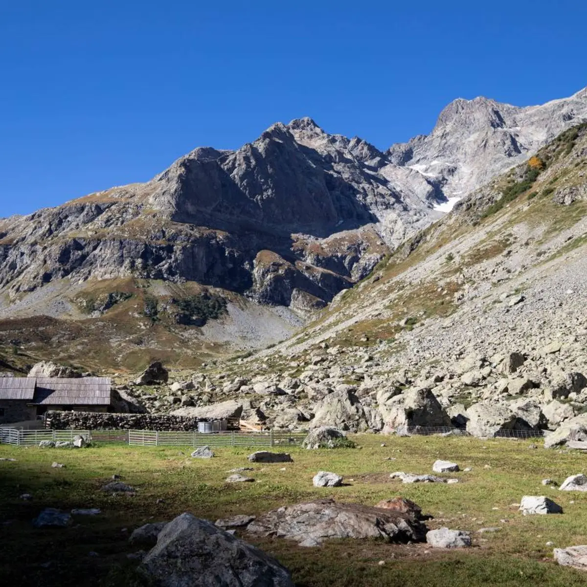 Cabane de Jas Lacroix