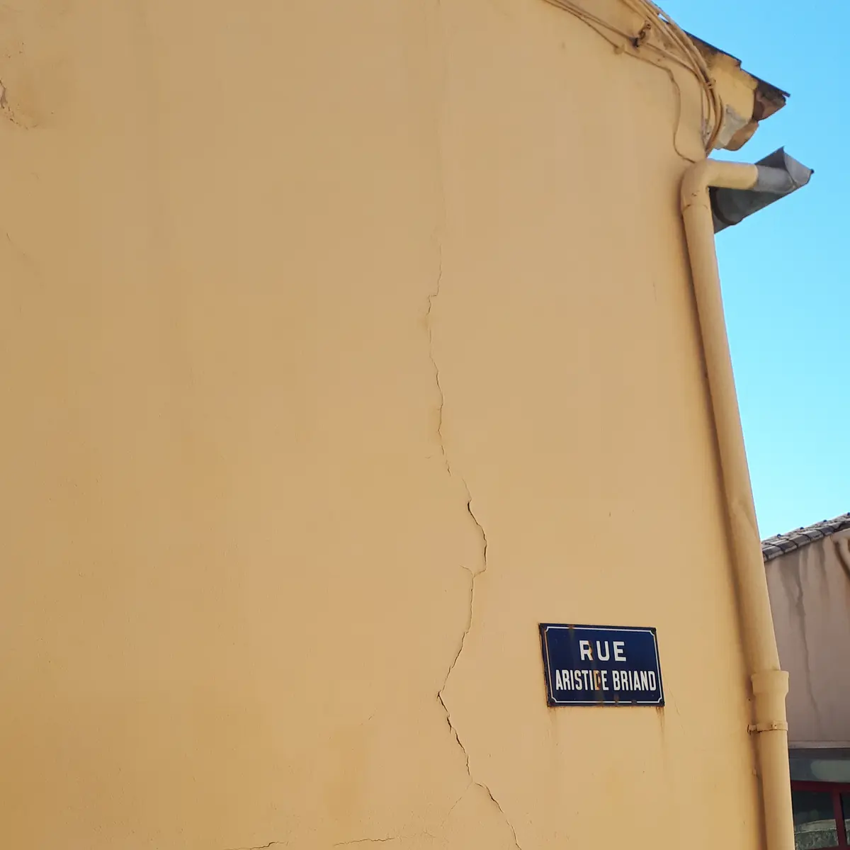 Plaque rue A. Briand