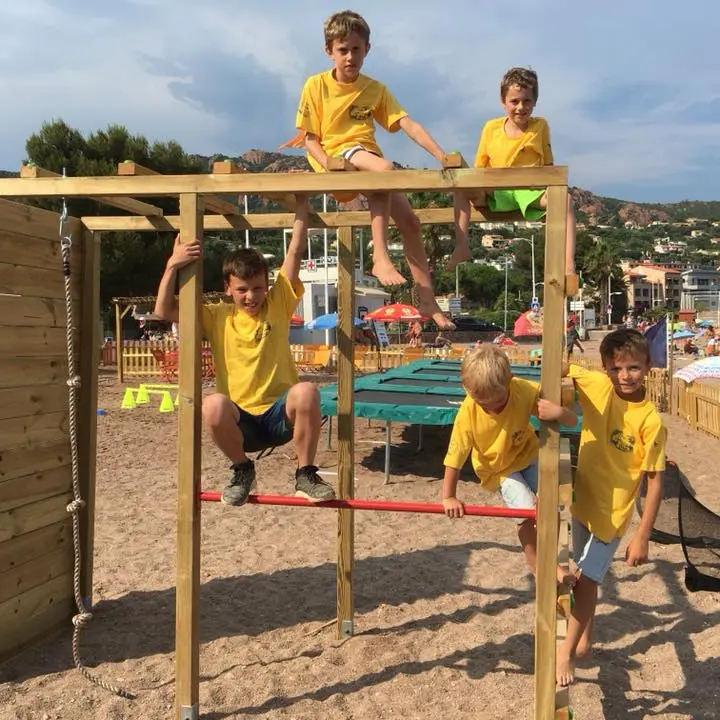 Club Mickey d'Agay - Les Loustics