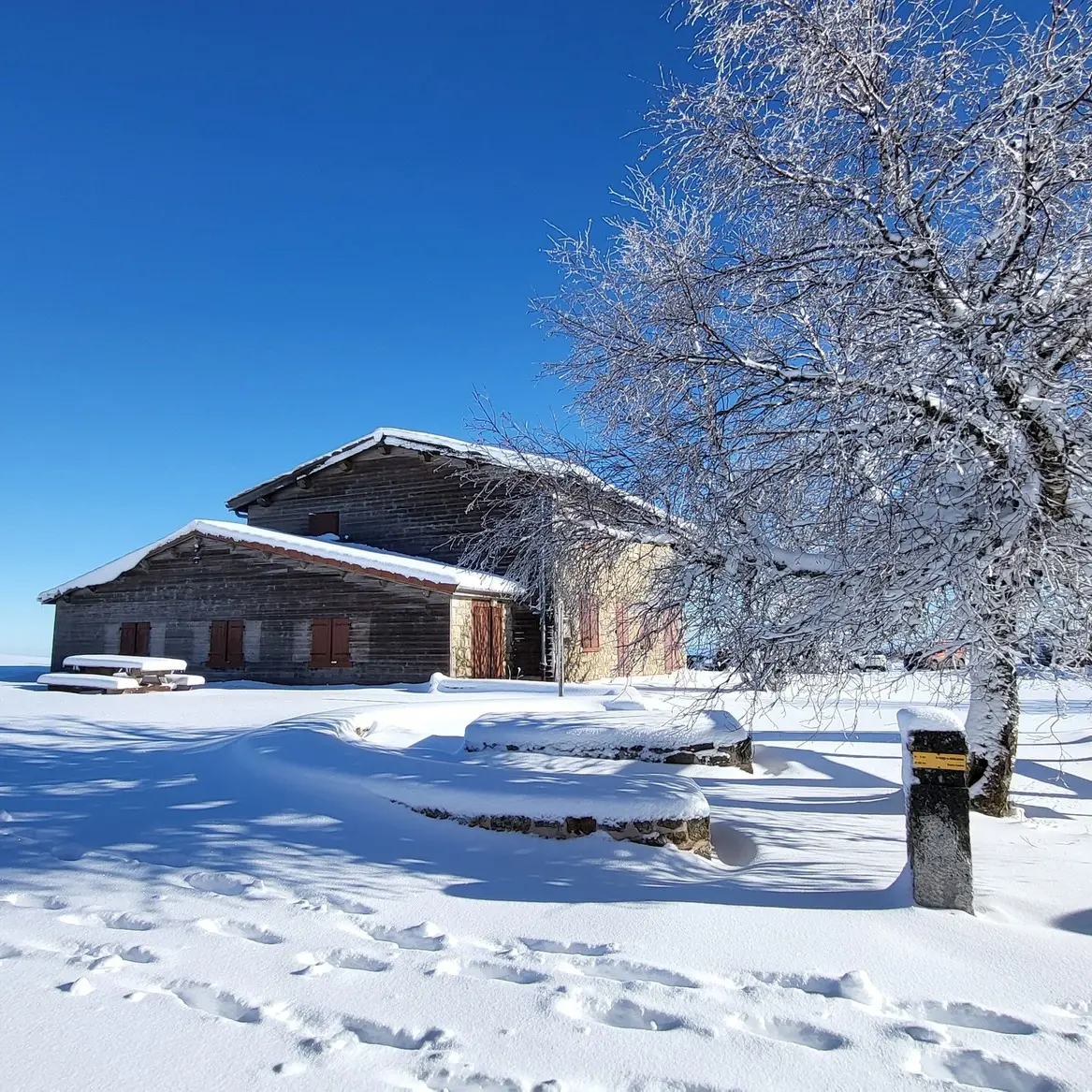 Auberge refuge du col du Béal