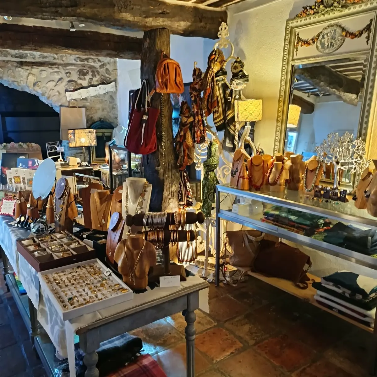 Emmaya bijoux_Le Castellet