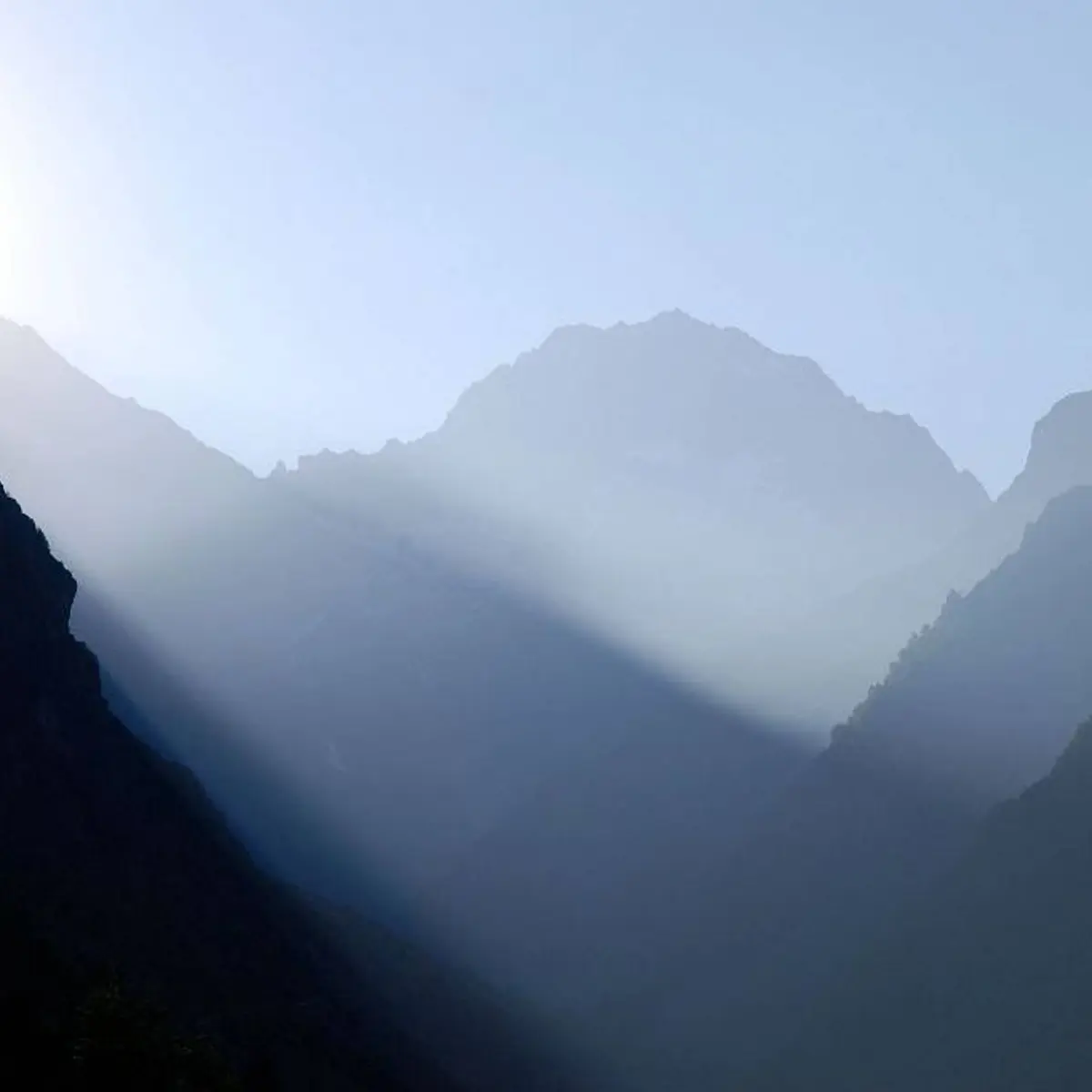 Font du Valgaudemar au lever du soleil