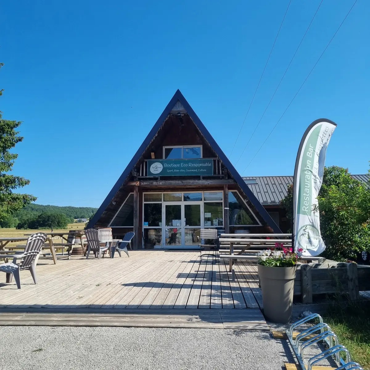 Ain's Temps Loisirs : boutique et petite restauration aux Plans d'Hotonnes