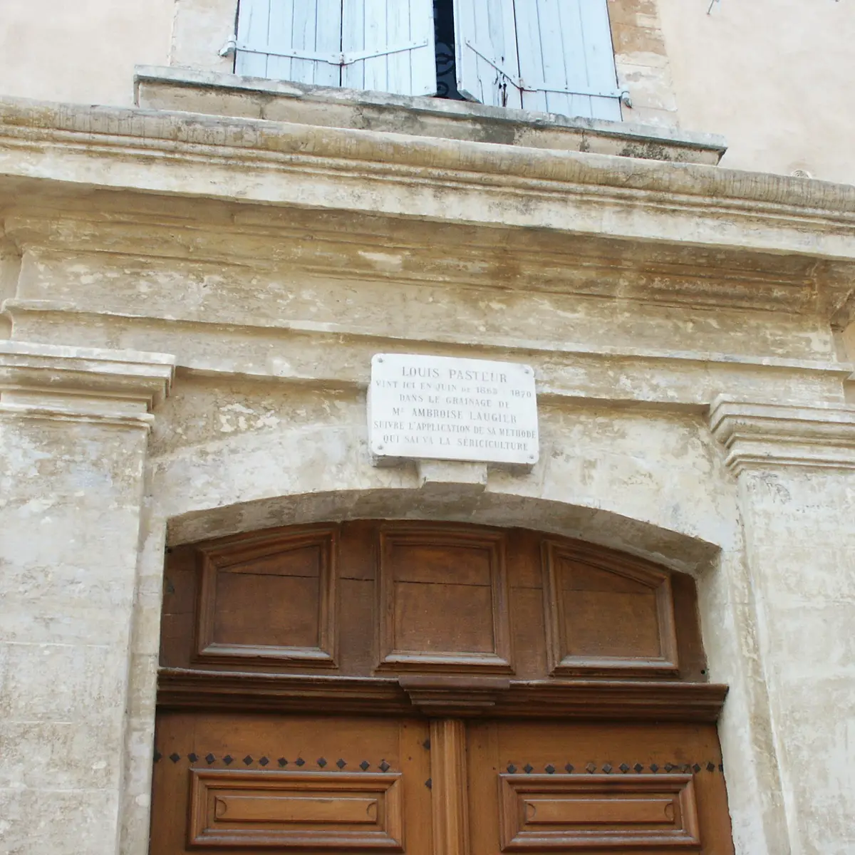 Plaque Louis Pasteur château d'Oraison