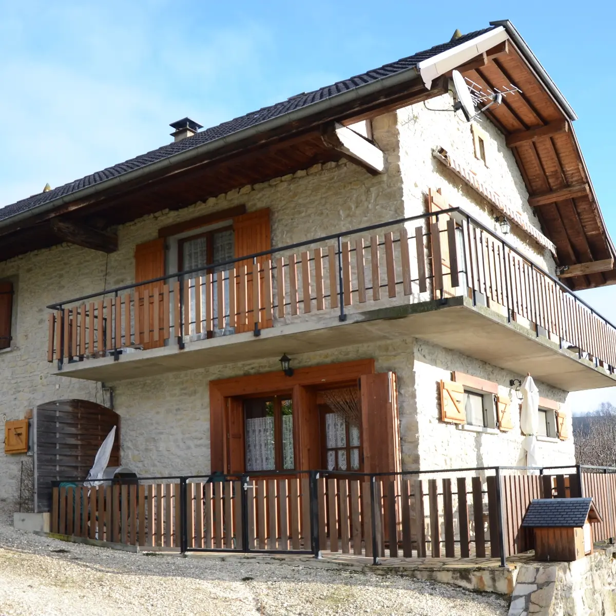 Meublé Georges Clavioz