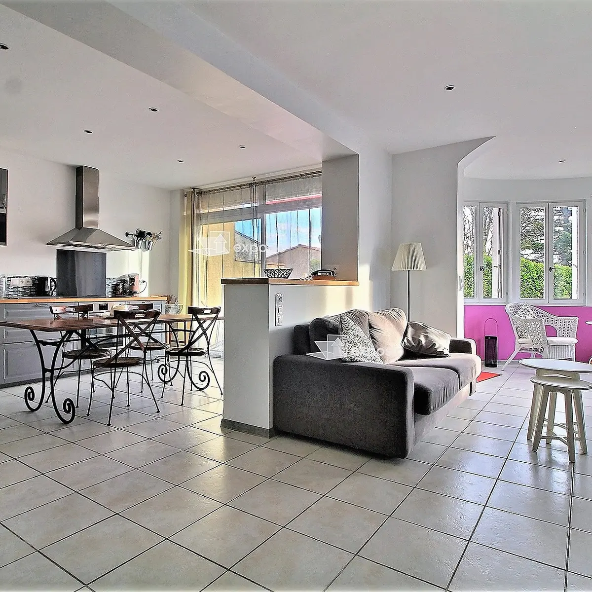 Le Lavandin salon cuisine