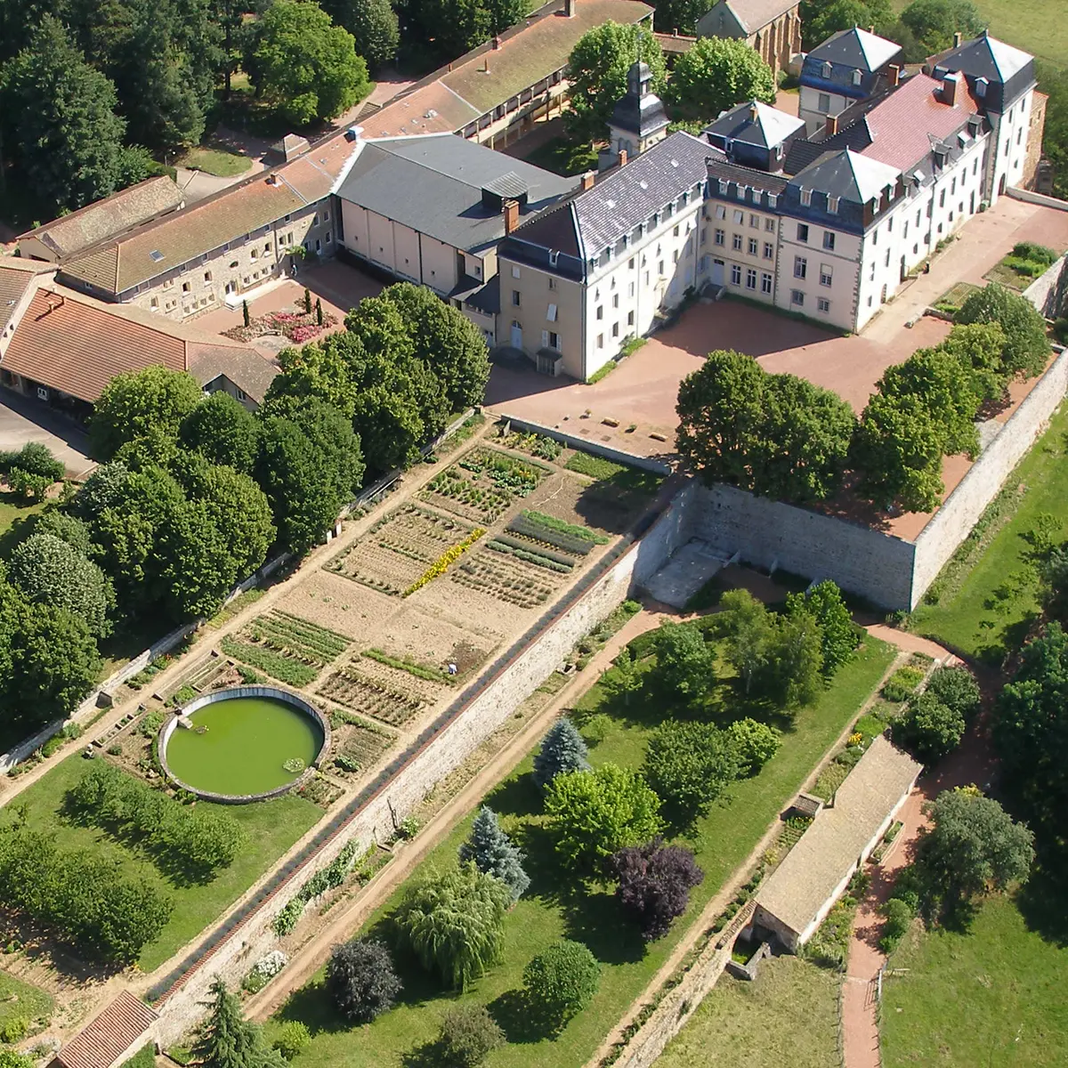 Abbaye de Pradines_Pradines