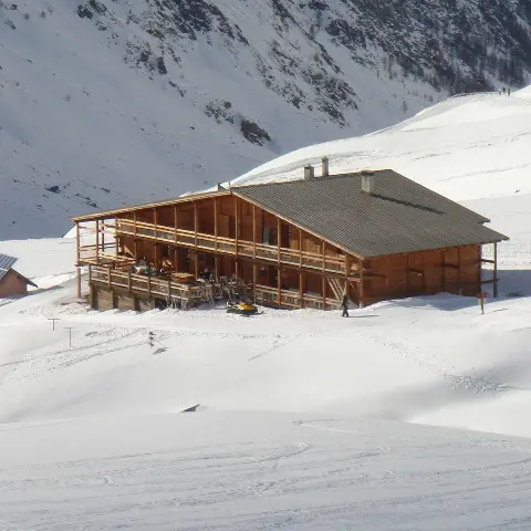 Extérieur Hiver du Refuge Agnel