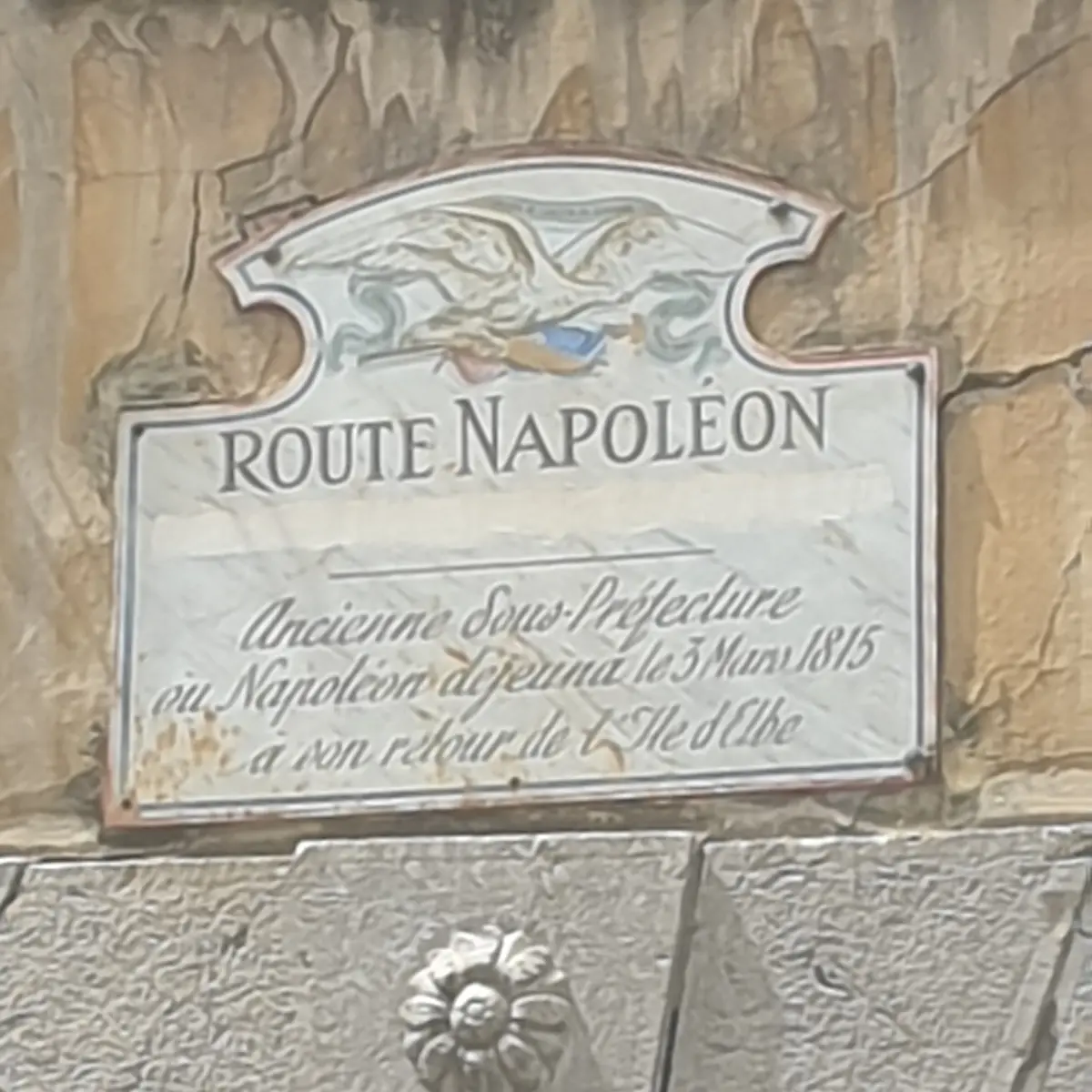 Plaque Napoléon Castellane