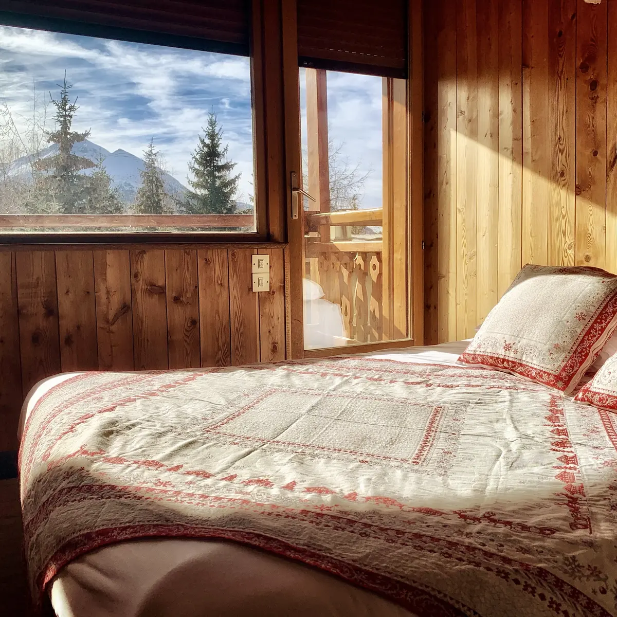 Hôtels Catrems et Montagnou