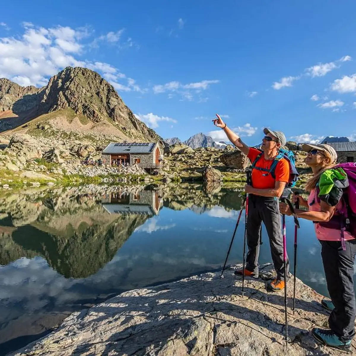 Refuge et lac de Vallonpierre
