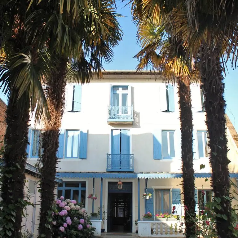 Marceillac Hotel