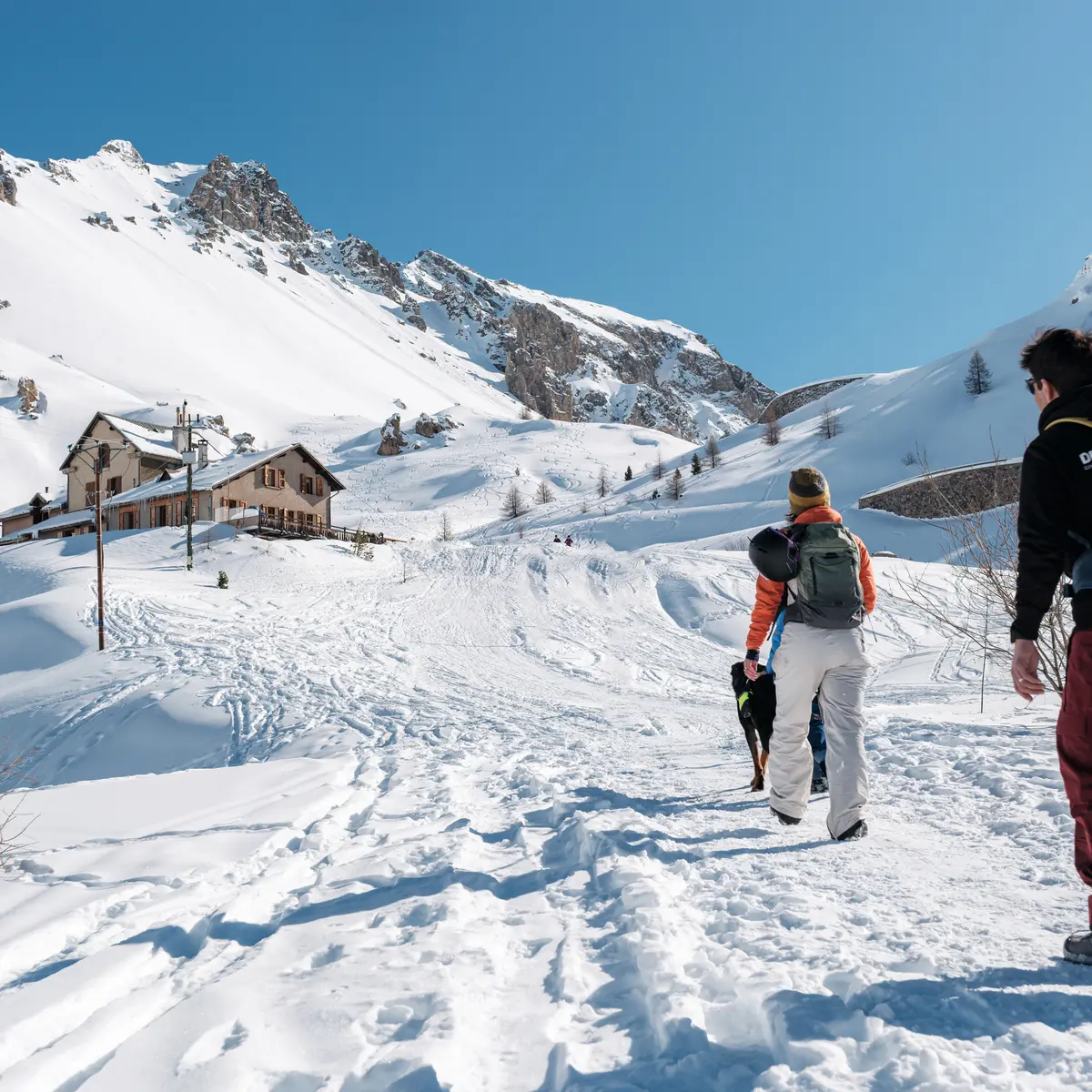 Col d'Izoard en hiver : Arrivée au refuge Napoléon