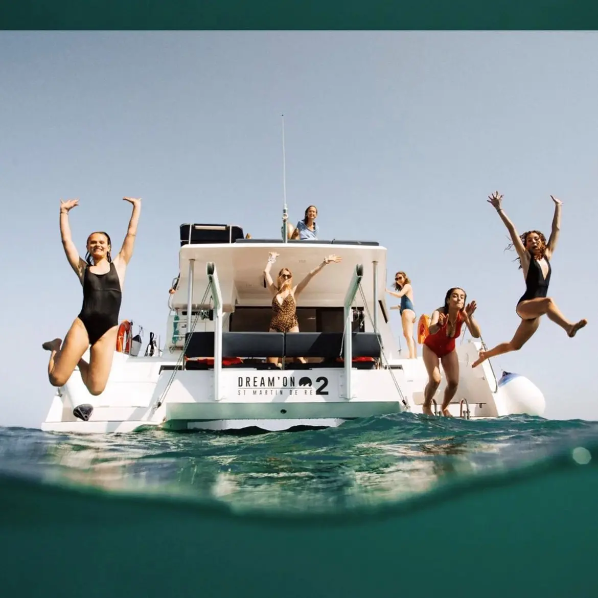 Balade de 2 heures en catamaran et baignade