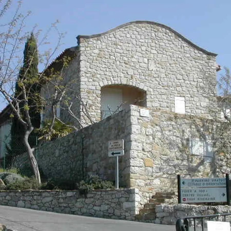 Chapelle Ste Madeleine, l'avant