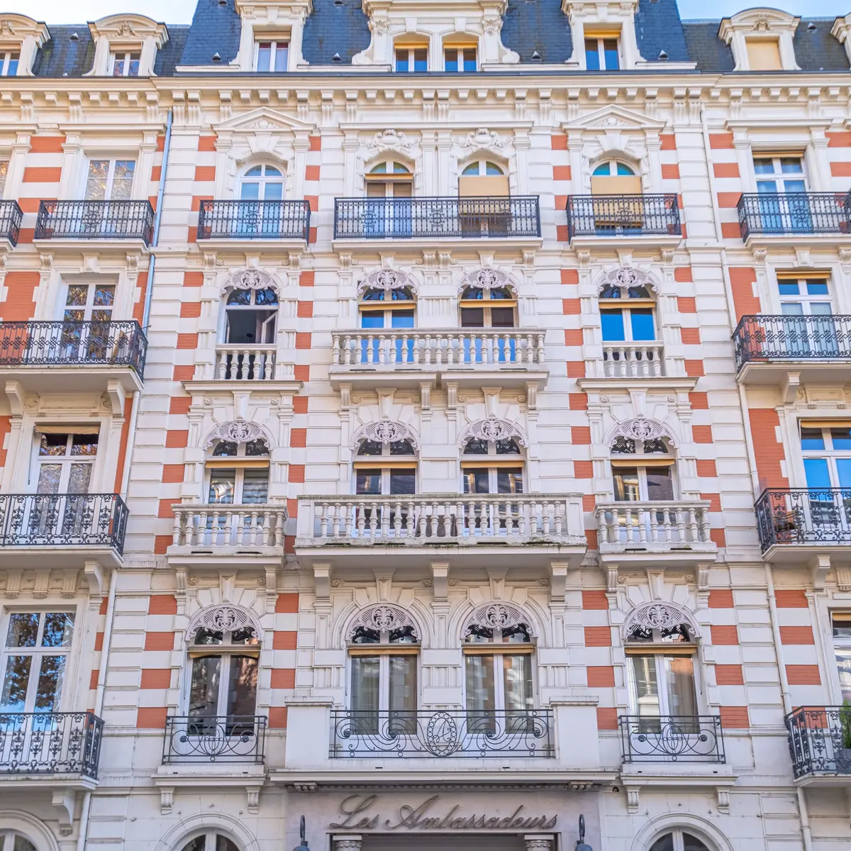 Les Ambassadeurs