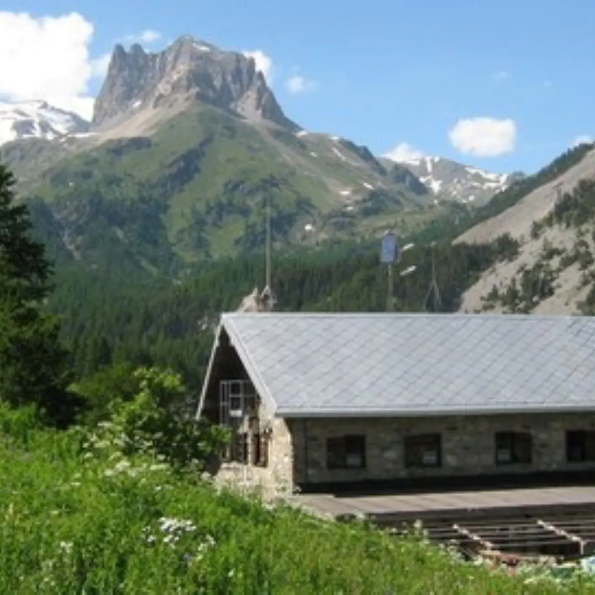 refuge dormir tour du thabor