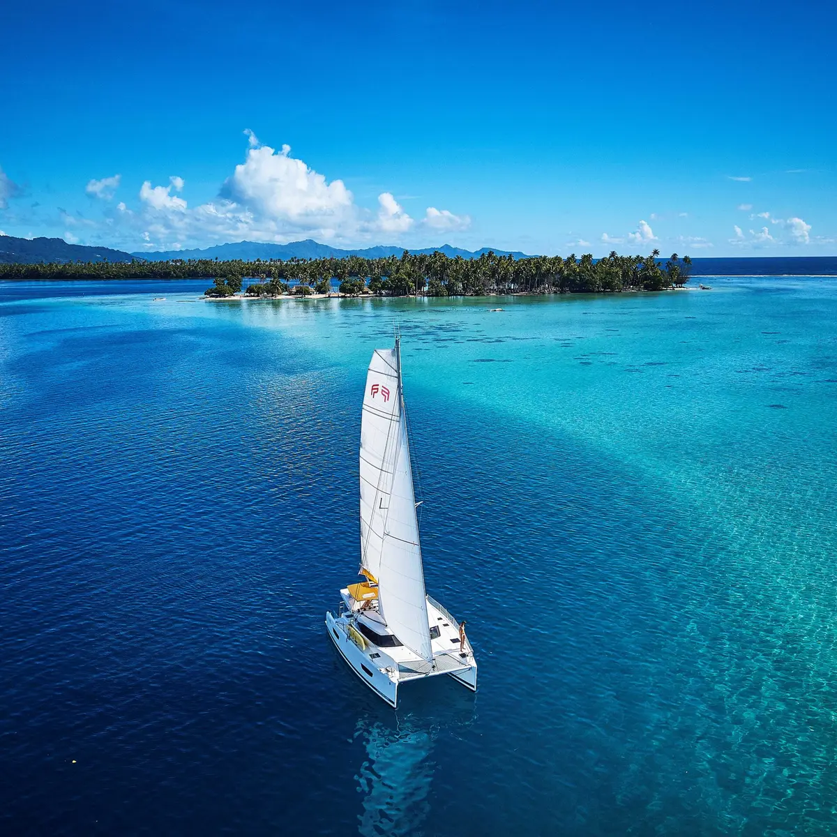 Tahiti Yacht Charter
