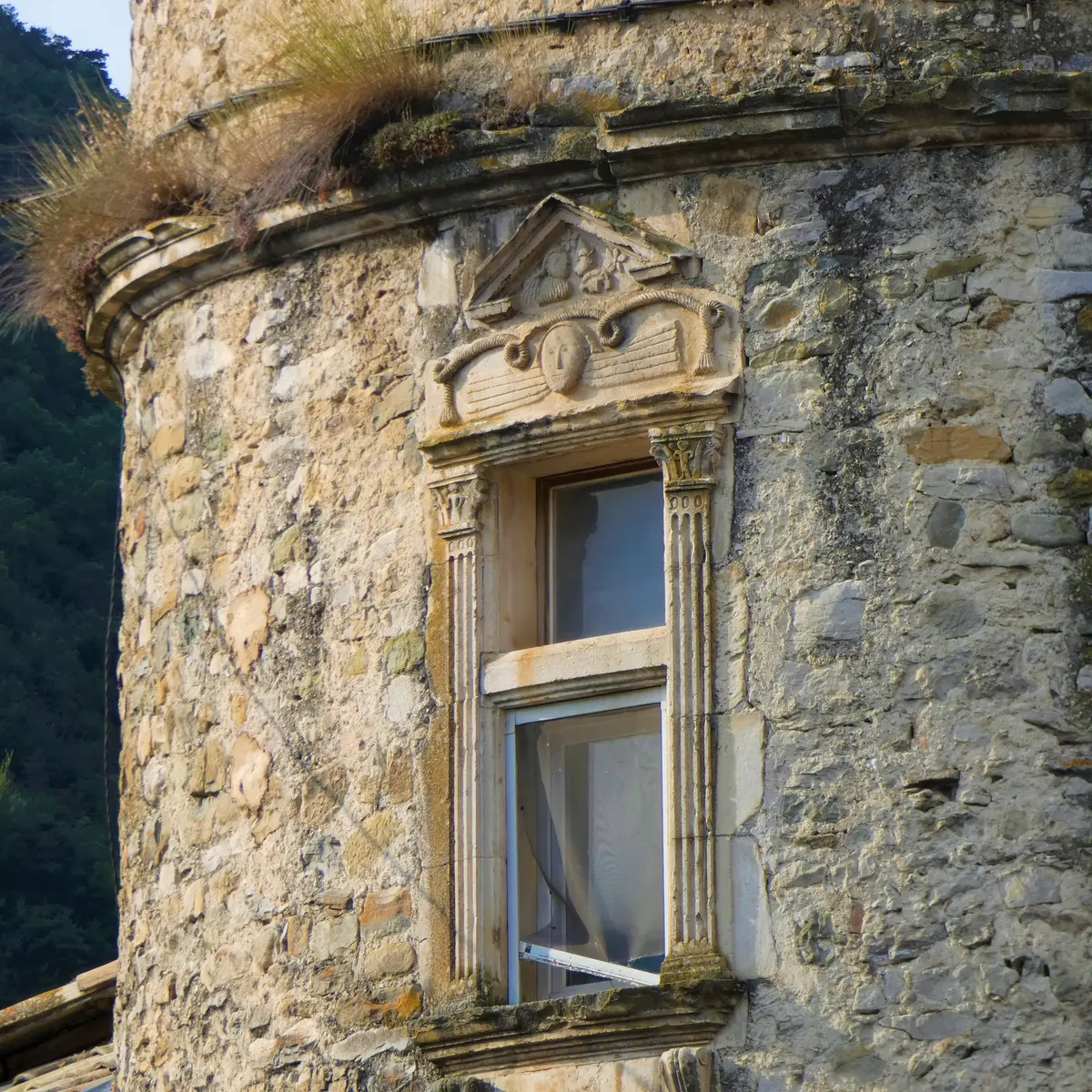 Tour du château