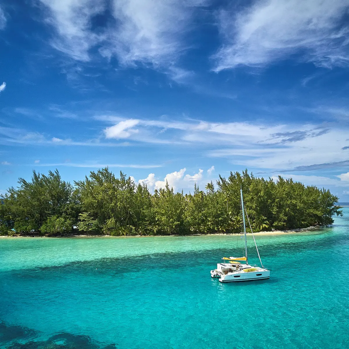 Tahiti Yacht Charter