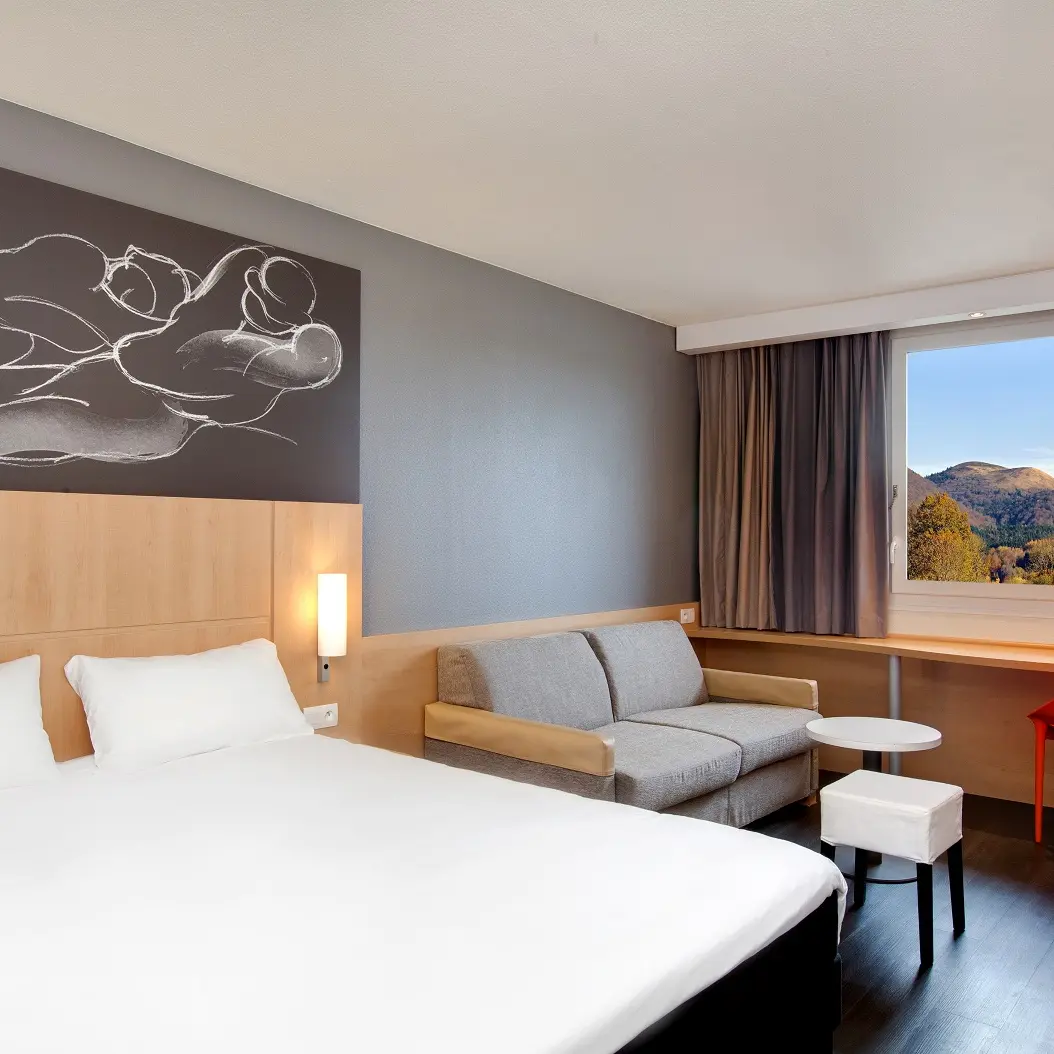 Hôtel - Ibis Hôtel - Riom