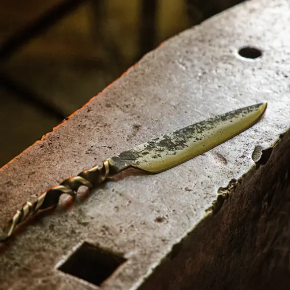 couteau Metallasilvis