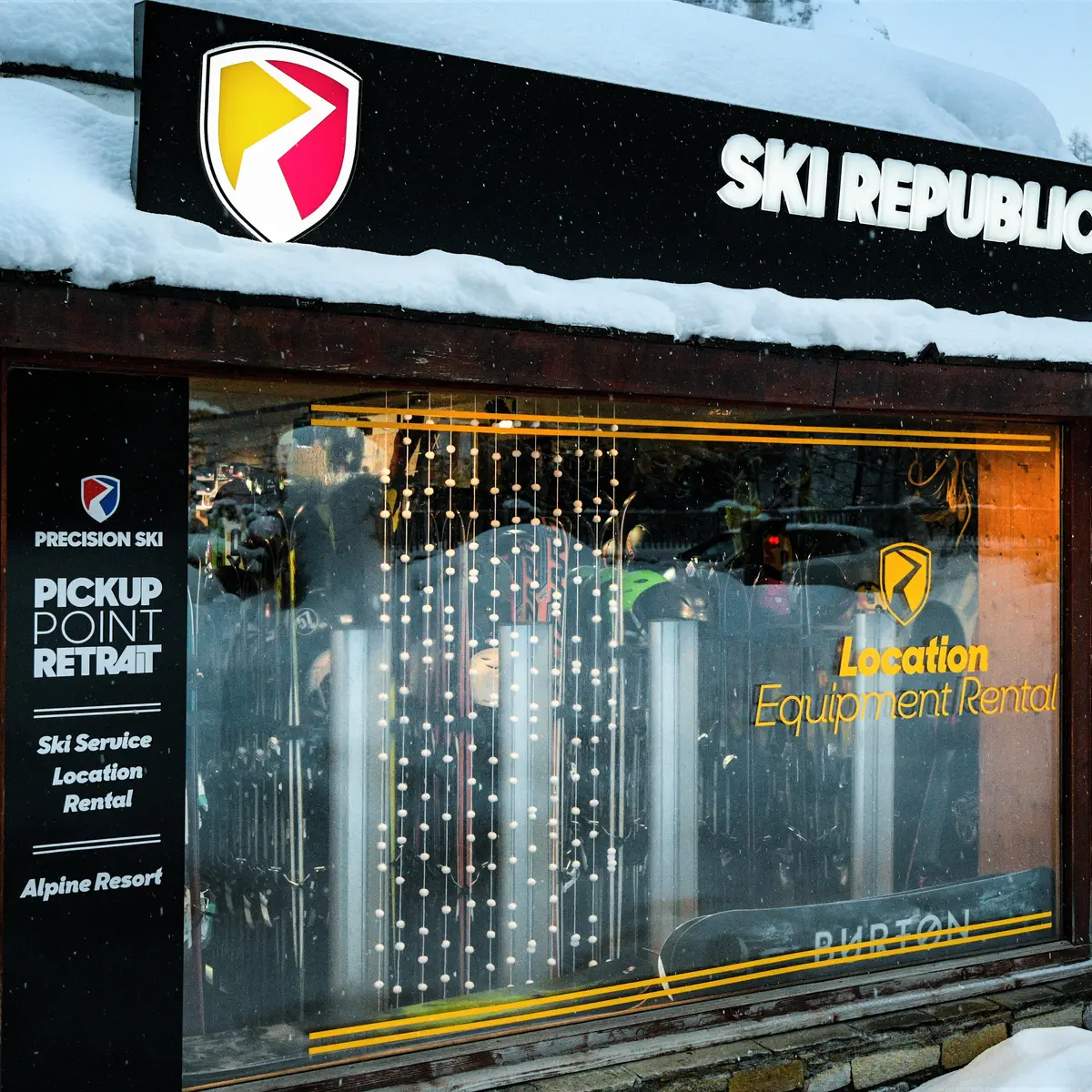 Façade_Ski Republic - Portillo