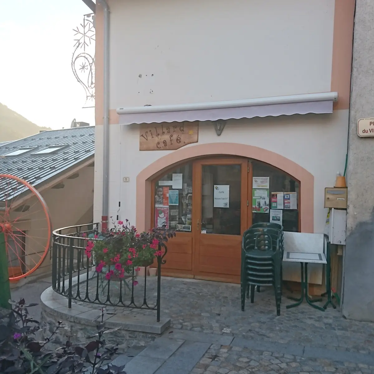 Café associatif