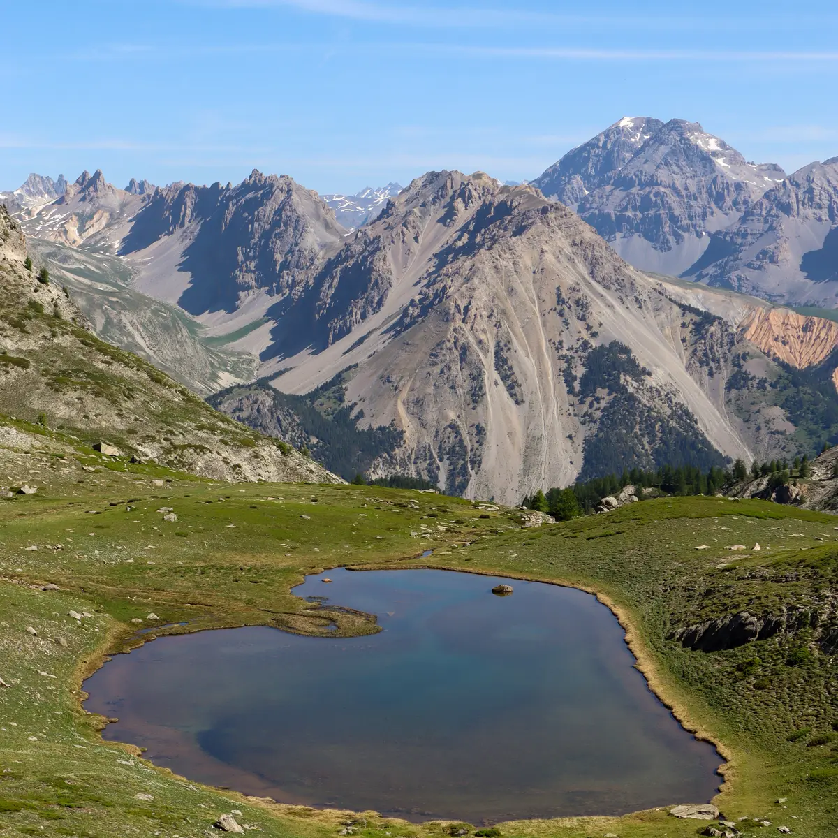 Lac la Barre, à côté du grand lac de l'oule