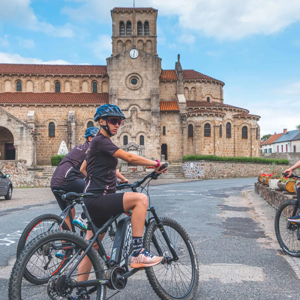 Eglise de Châtel-Montagne