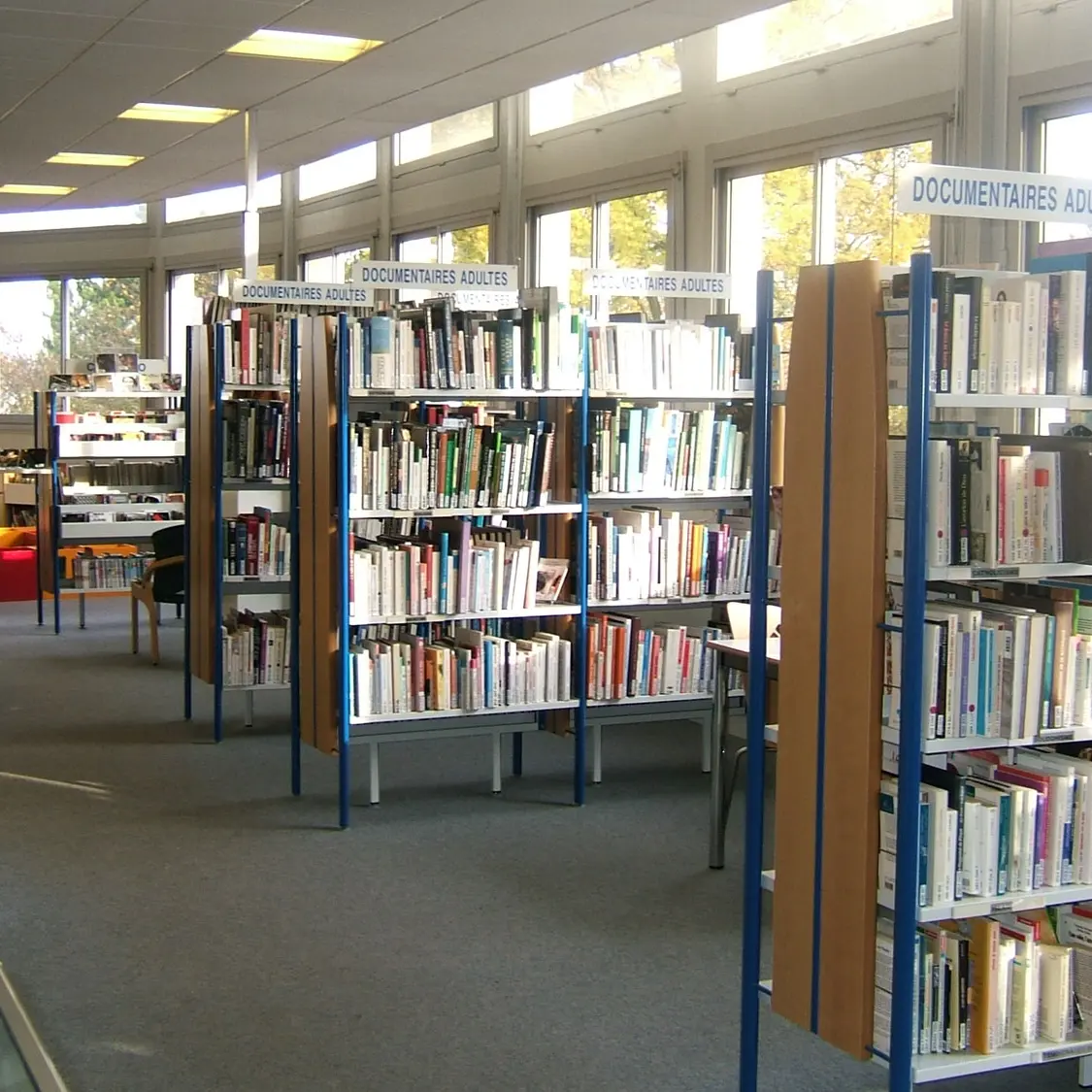 Bibliothèque des Deux Rives, Le Pecq
