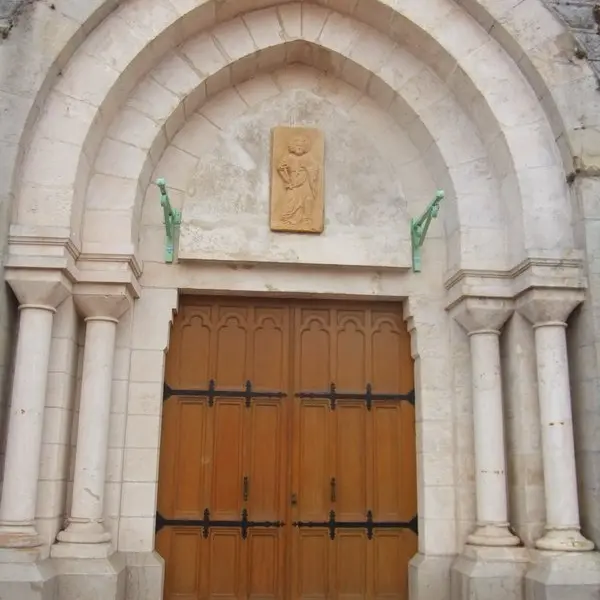 Eglise de Renaison © mmorelli