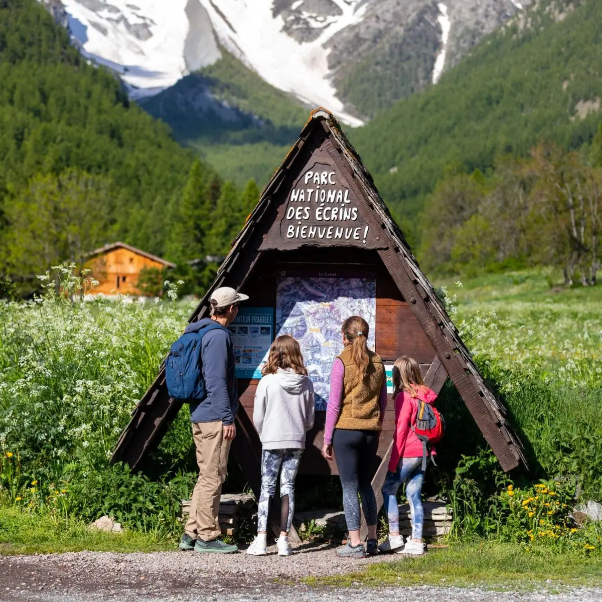 Départ de la randonnée au Casset