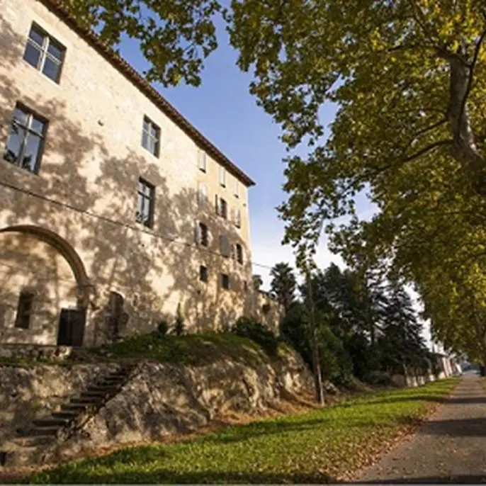 Château de Larrazet