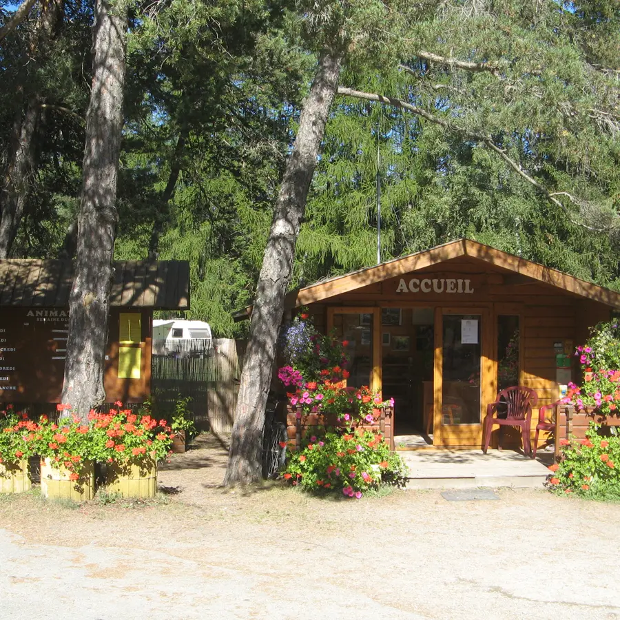 Camping Le Diamant à Pont du Fossé, vallée du Champsaur