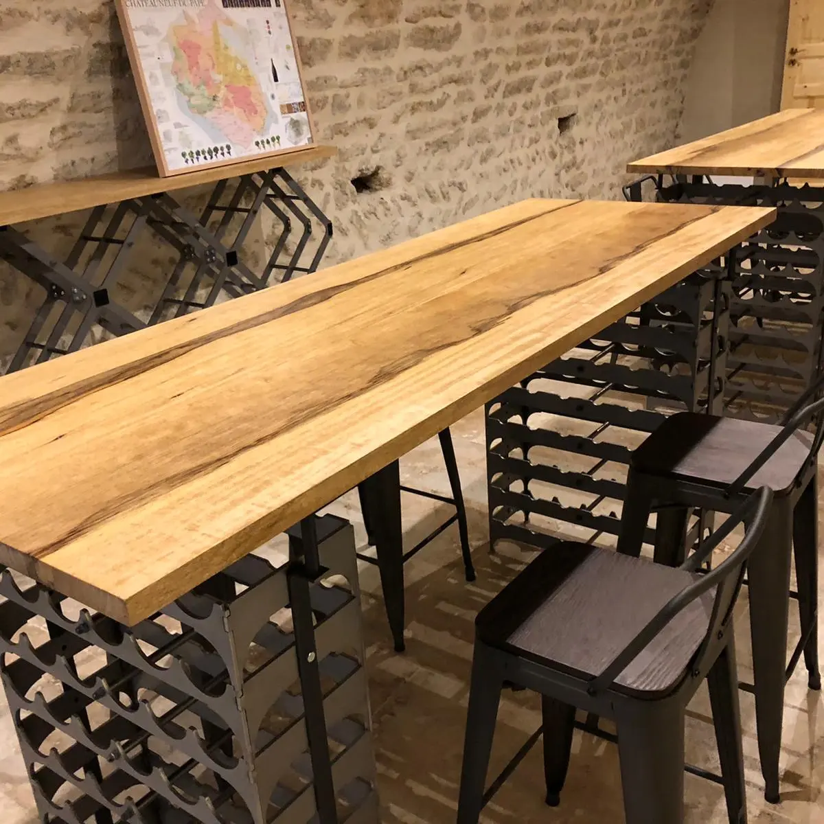 La cave - Provence and Wine