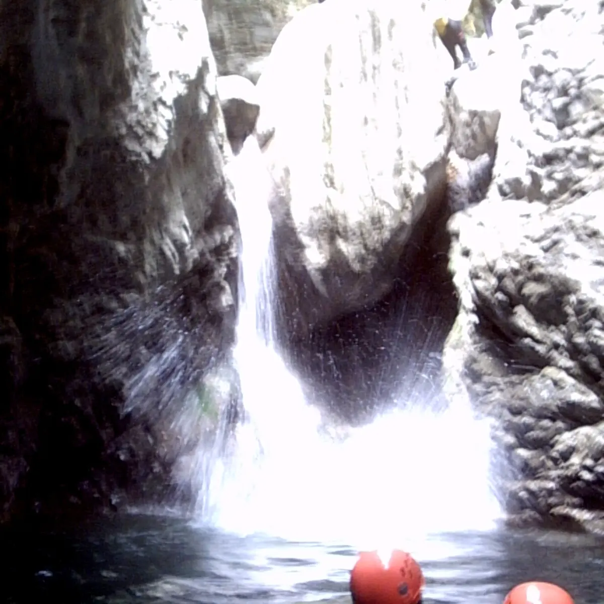 Canyoning dans les gorges