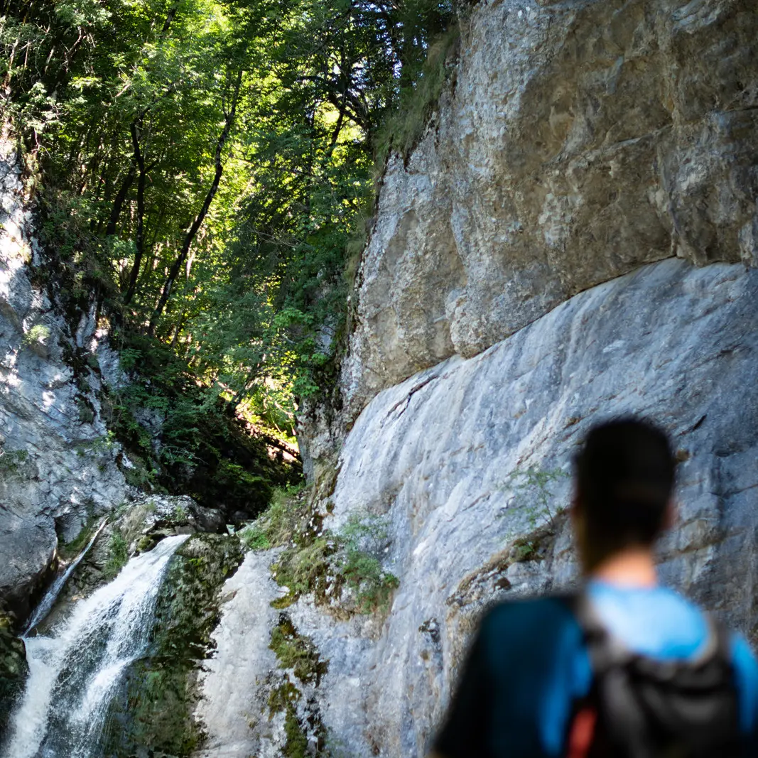 La Cascade Mystérieuse 6