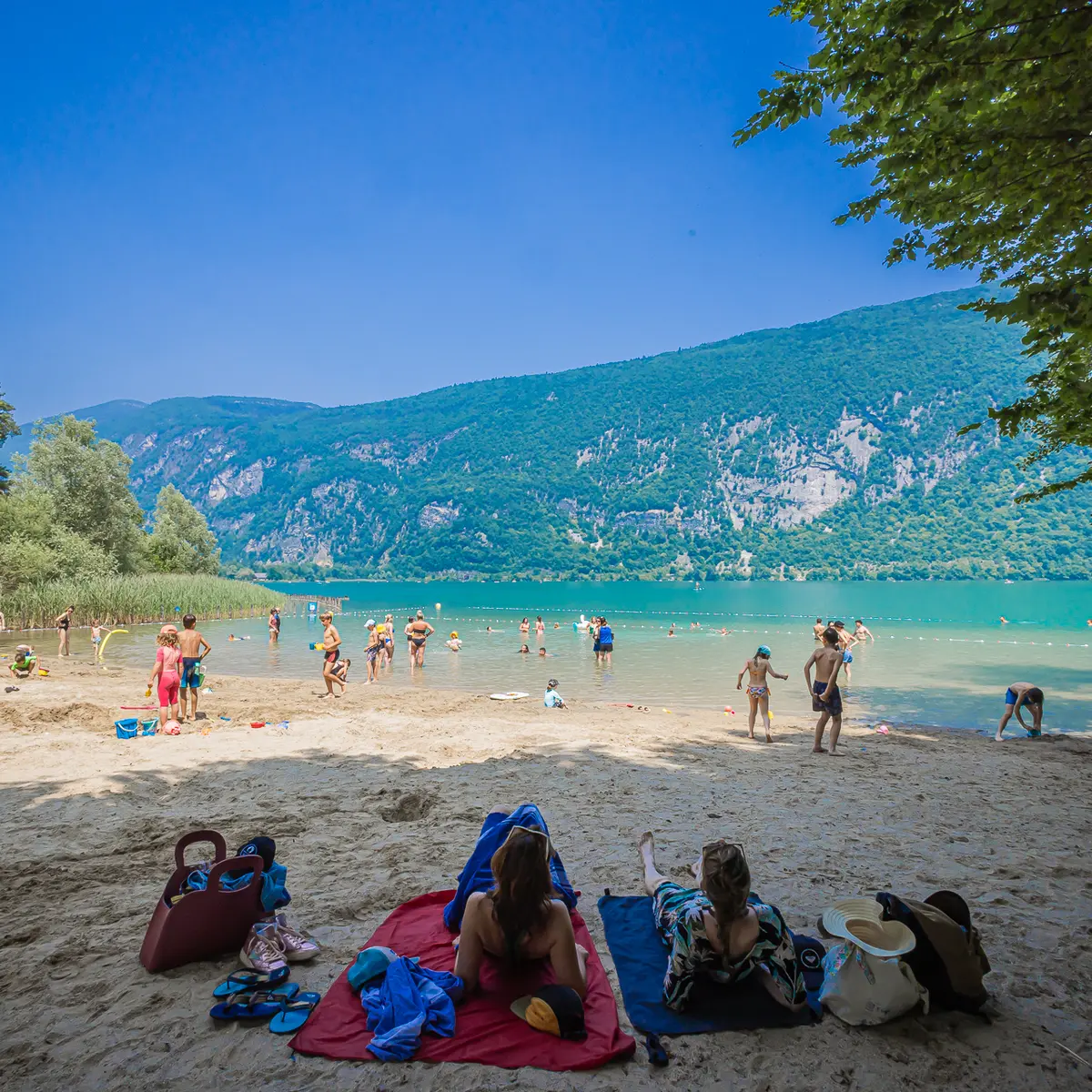 Plage de Bon Vent à Novalaise