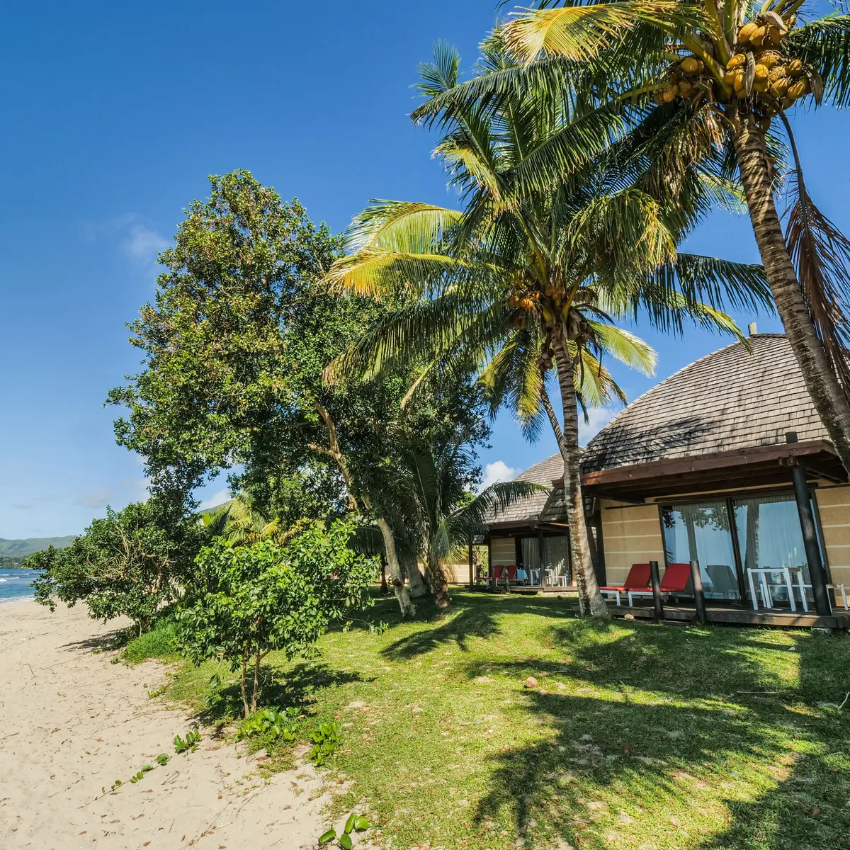 pplage, tiéti, bungalow, poindimié