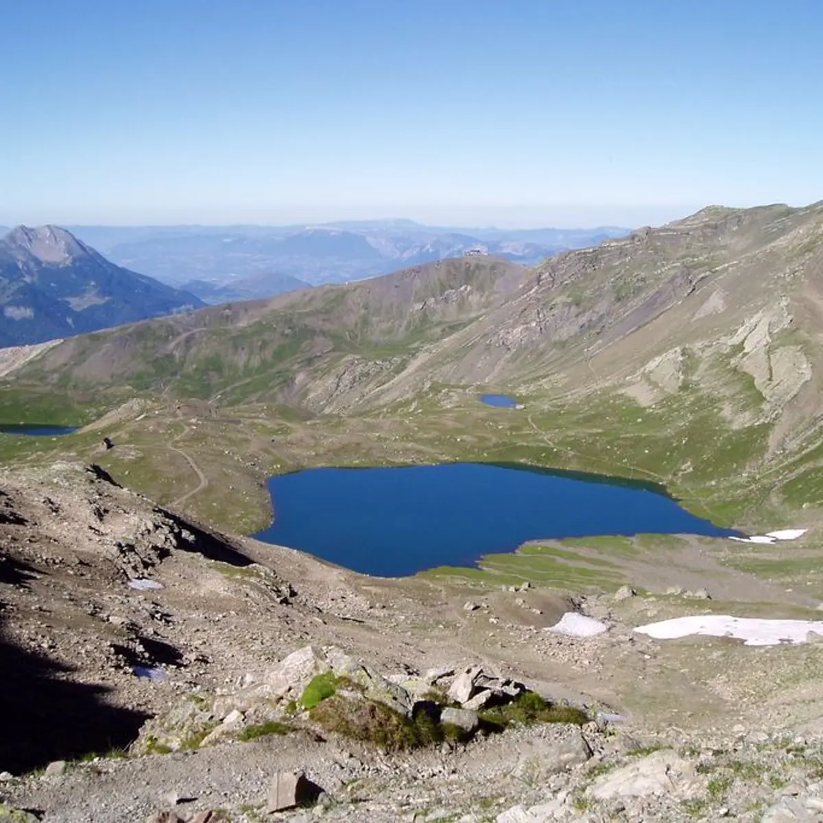 Le Grand lac des Estaris pris du col de Freissinières
