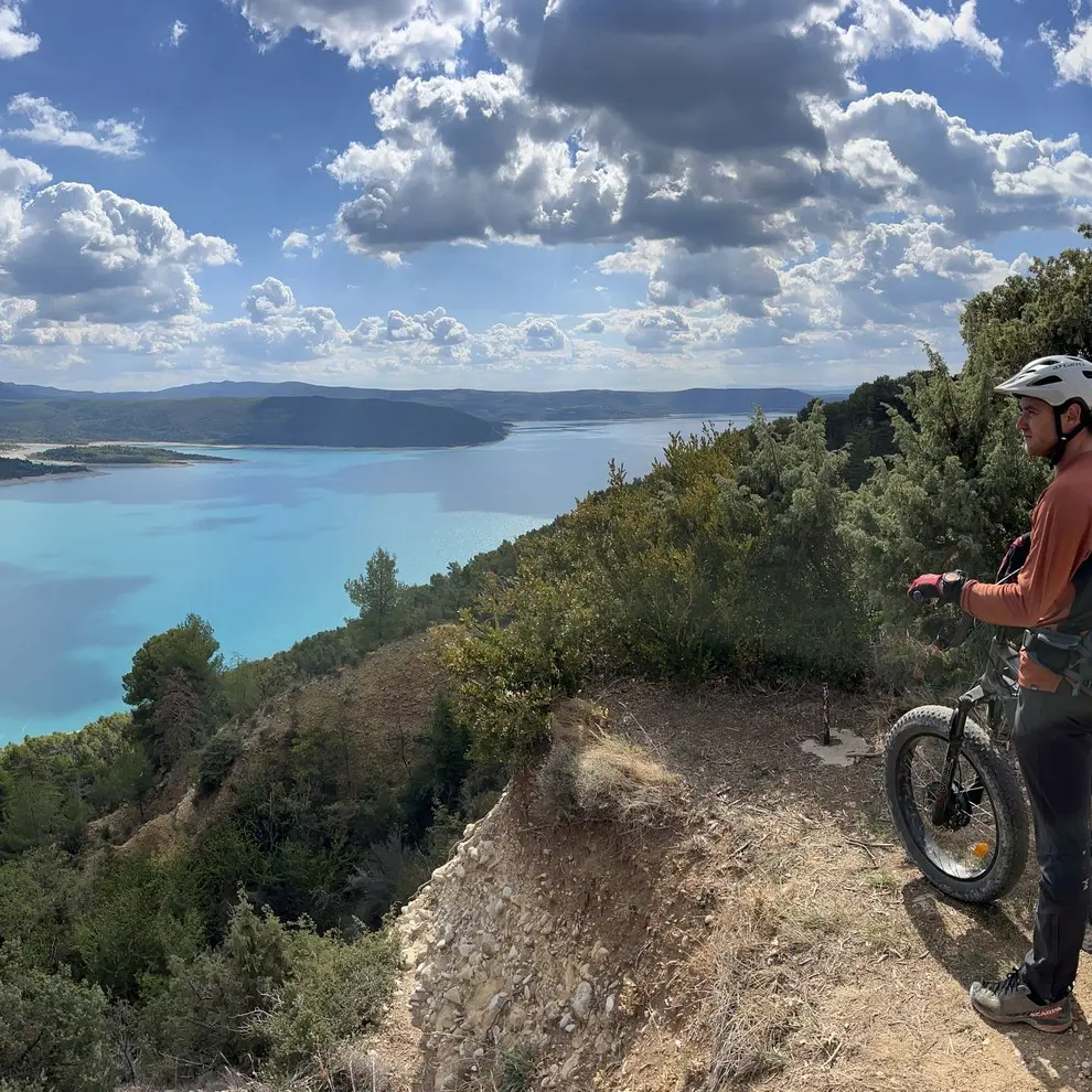 Vue Lac de Sainte Croix