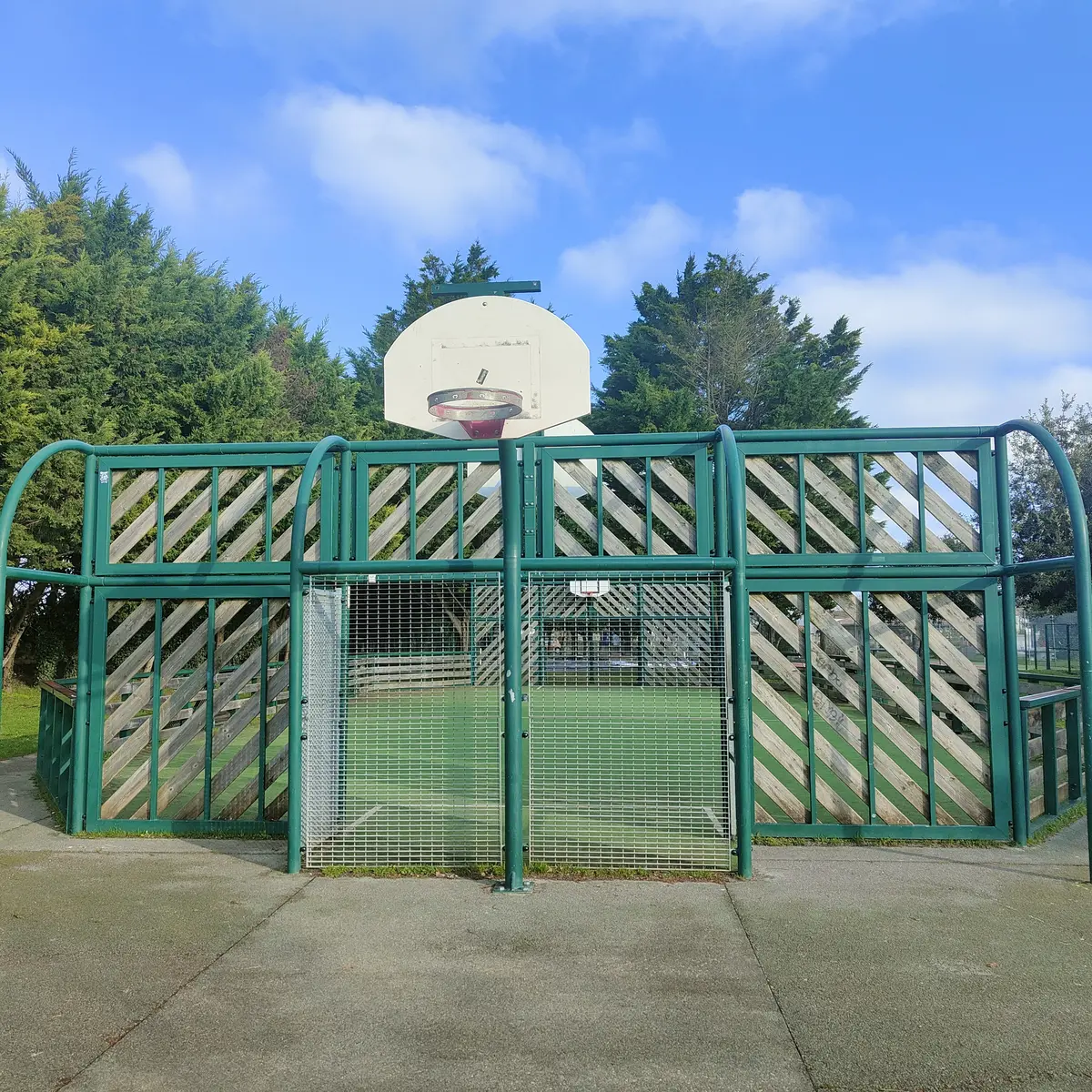 Multi-sports field_La Flotte