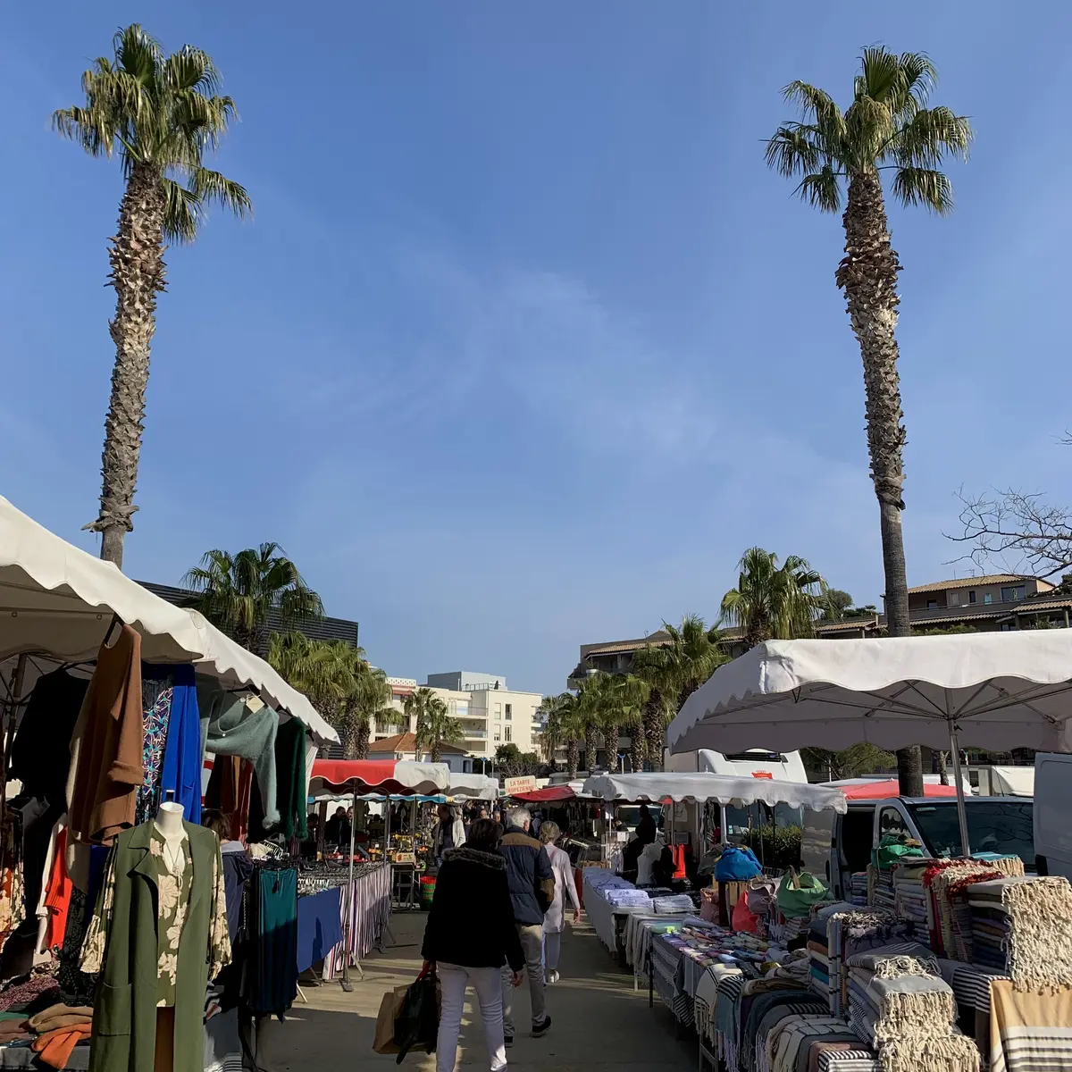 Le marché à Cavalaire