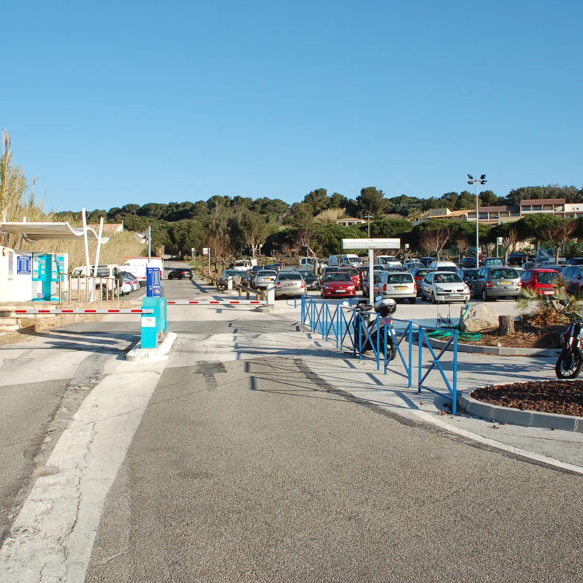 Parking indigo la tour fondue embarcadère pour Porquerolles